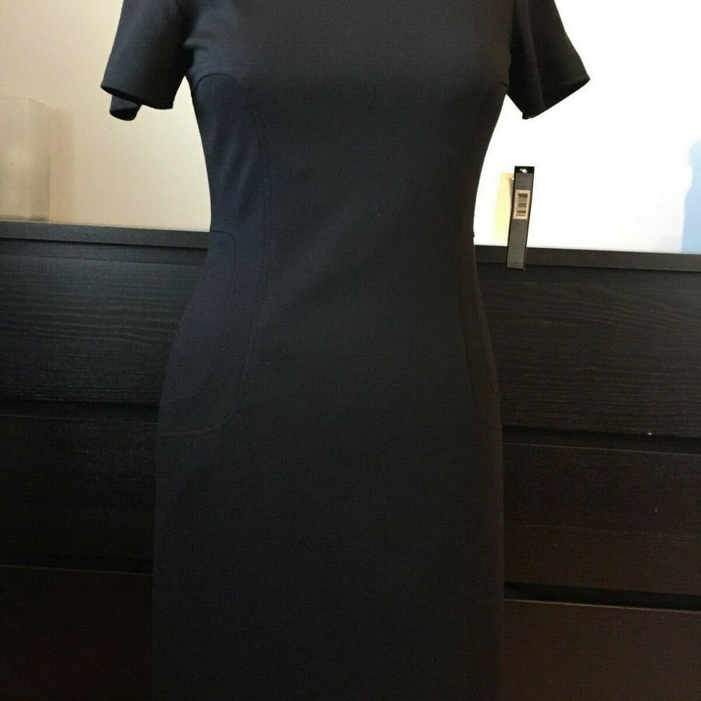 NEW TAHARI WOMAN BLACK DRESS JERSEY SIZE 6